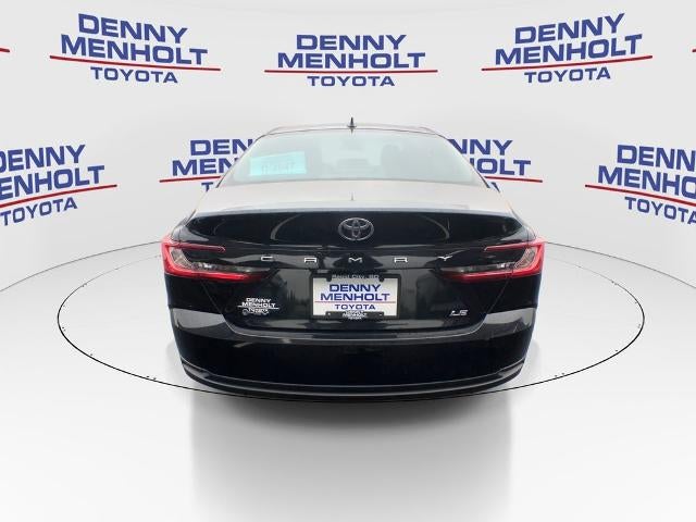 2025 Toyota Camry LE (SE)