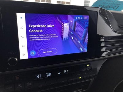 2025 Toyota Camry LE (SE)