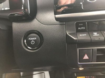 2025 Toyota Camry LE (SE)