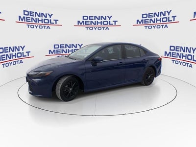 2025 Toyota Camry LE (SE)