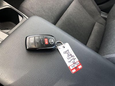 2025 Toyota Camry LE AWD (Natl)