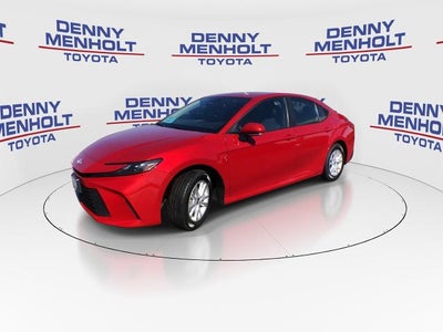 2025 Toyota Camry LE AWD (Natl)