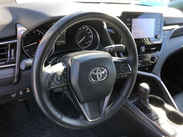 2024 Toyota Camry SE Auto (SE)