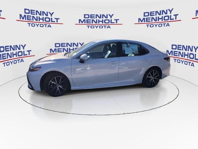 2024 Toyota Camry SE Auto (SE)