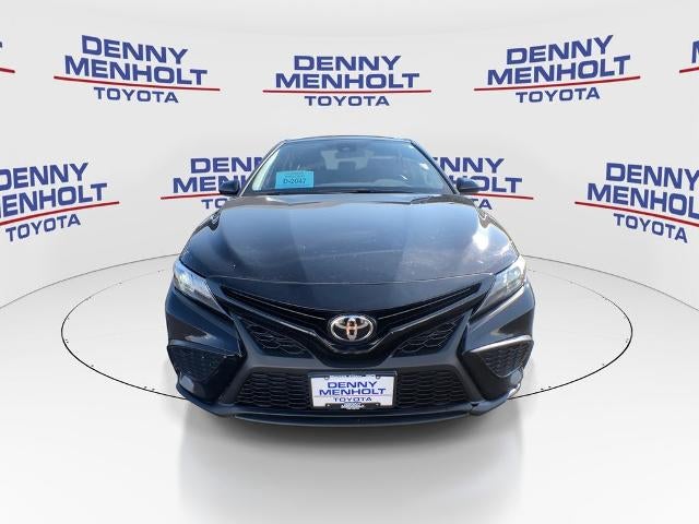 2021 Toyota Camry SE Auto (SE)