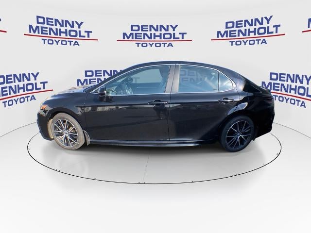 2021 Toyota Camry SE Auto (SE)