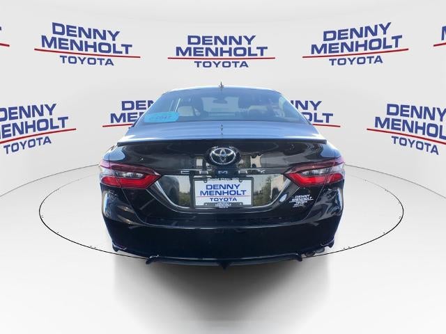 2021 Toyota Camry SE Auto (SE)