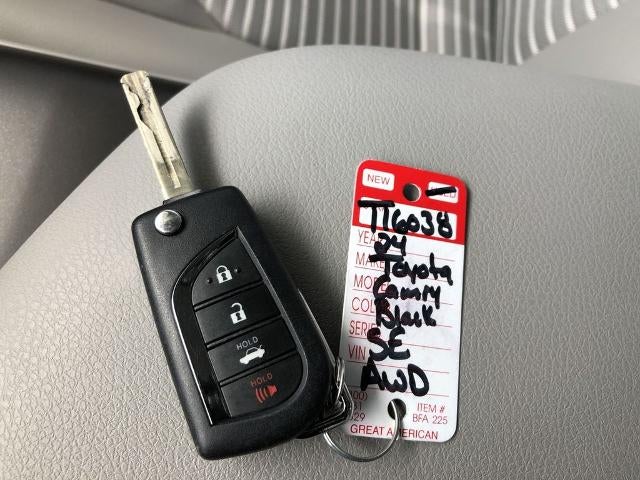 2024 Toyota Camry SE Auto AWD (Natl)