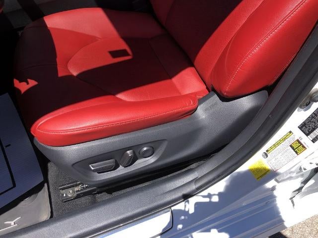 2020 Toyota Camry XSE Auto (Natl)