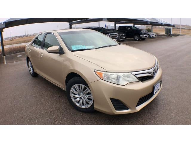 2012 Toyota Camry 4dr Sdn I4 Auto LE (Natl)