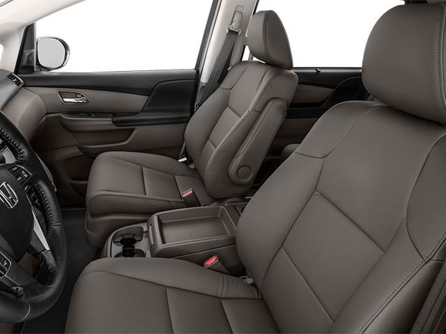2014 Honda Odyssey Touring with DVD Rear Entertainment System and Navigation