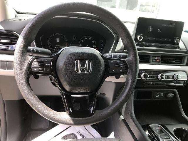 2023 Honda Pilot LX AWD