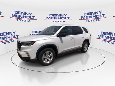2023 Honda Pilot LX AWD