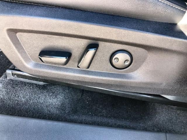 2025 Nissan Murano AWD SL