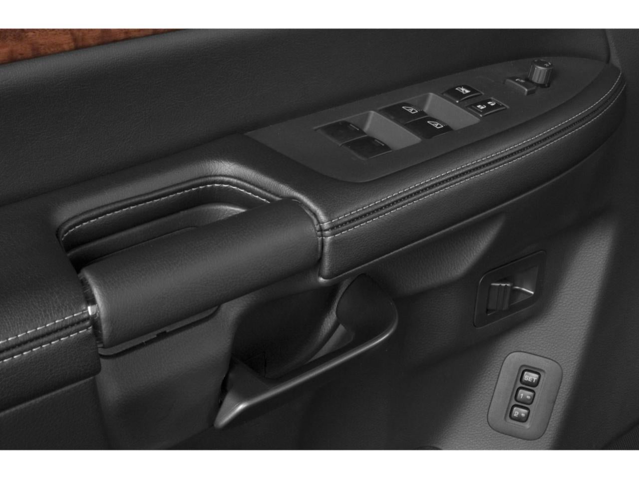 2015 Nissan Armada 4WD 4dr Platinum