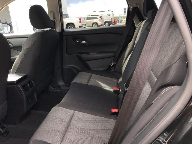2025 Nissan Rogue AWD SV