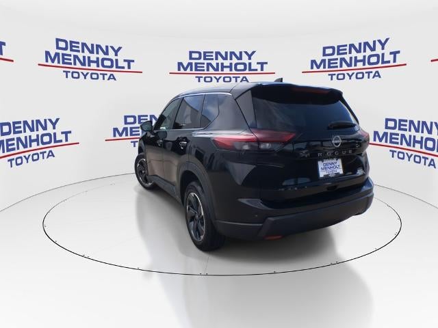 2025 Nissan Rogue AWD SV