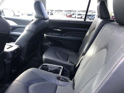 2024 Toyota Grand Highlander Hybrid Limited AWD (Natl)