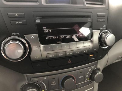 2012 Toyota Highlander 4WD 4dr V6 (Natl)