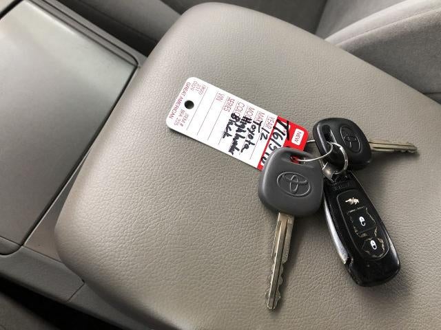 2012 Toyota Highlander 4WD 4dr V6 (Natl)