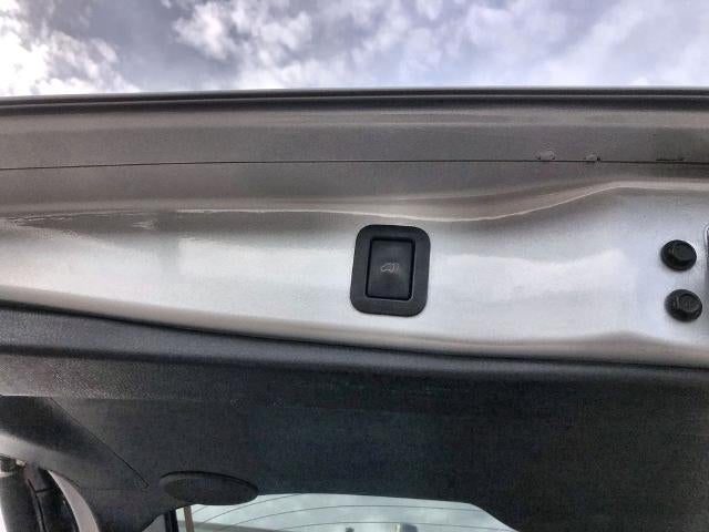 2019 Toyota Highlander Hybrid Limited Platinum V6 AWD (Natl)