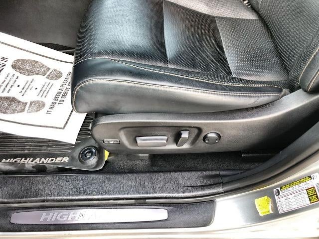 2019 Toyota Highlander Hybrid Limited Platinum V6 AWD (Natl)