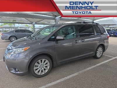 2015 Toyota Sienna 5dr 7-Pass Van XLE AWD (Natl)