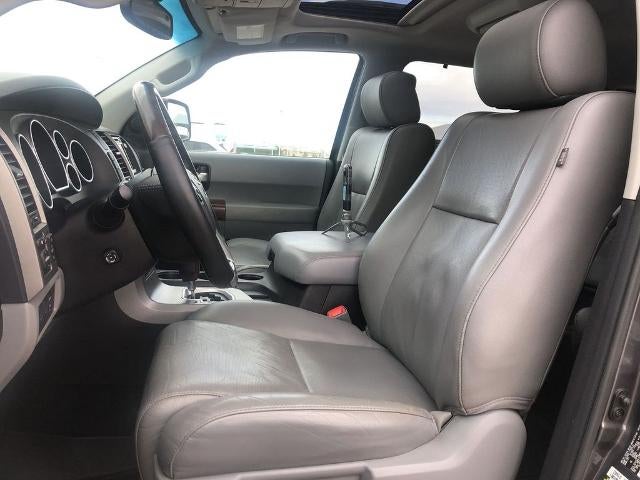 2015 Toyota Sequoia 4WD 5.7L Platinum (Natl)