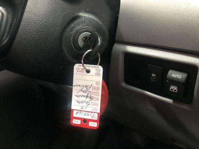 2015 Toyota Sequoia 4WD 5.7L Platinum (Natl)