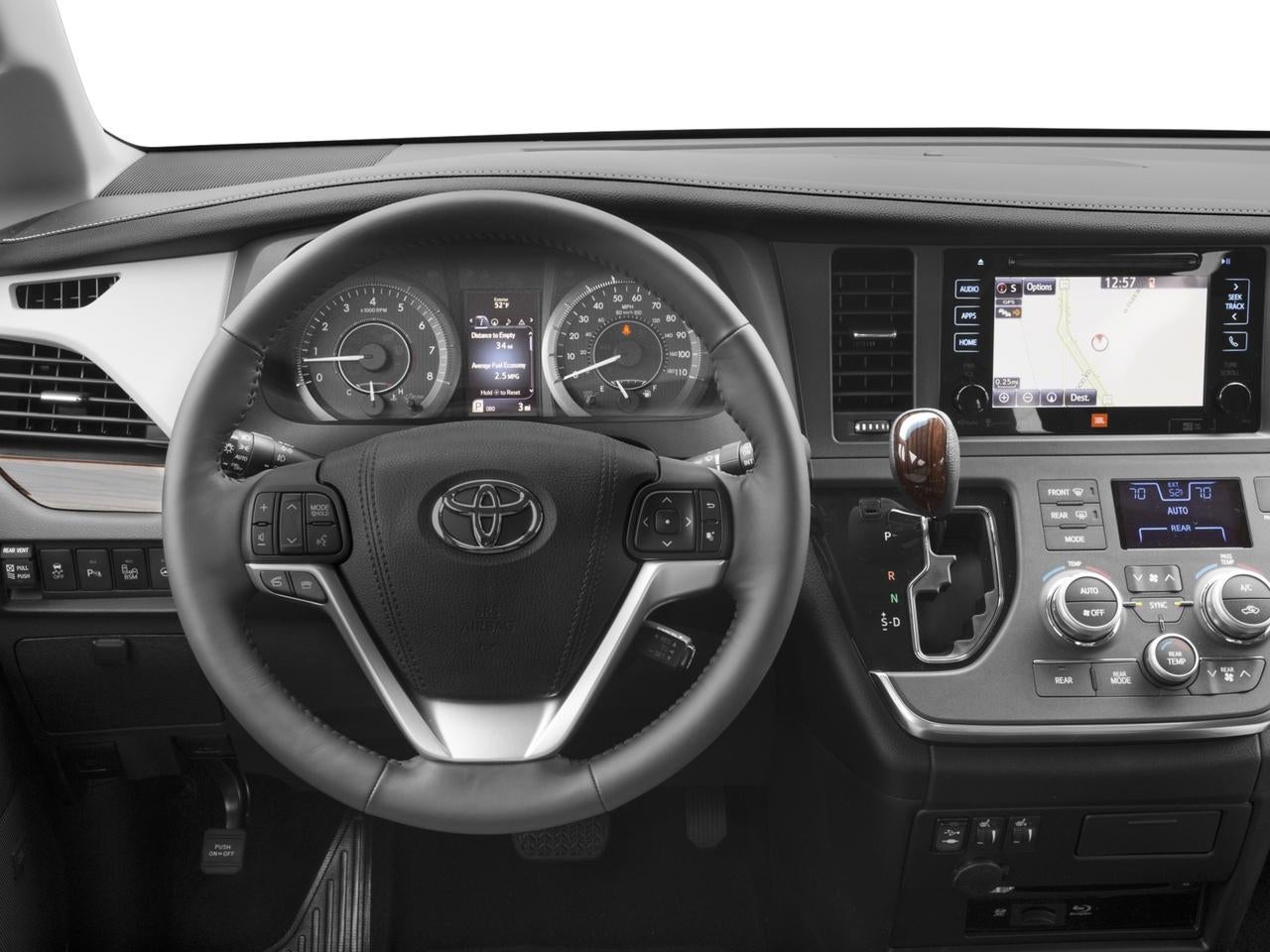 2017 Toyota Sienna XLE AWD 7-Passenger (Natl)