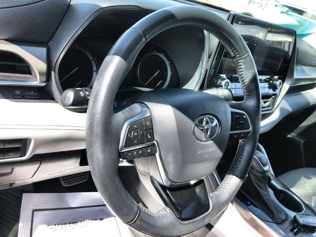 2021 Toyota Highlander Limited AWD (Natl)