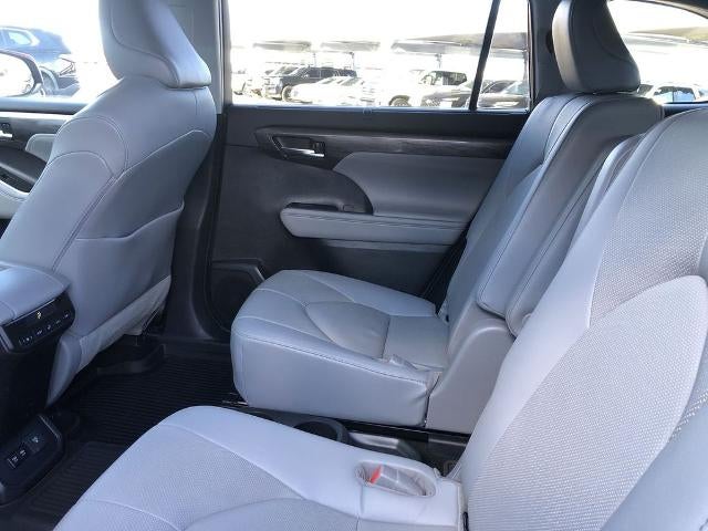 2021 Toyota Highlander Limited AWD (Natl)