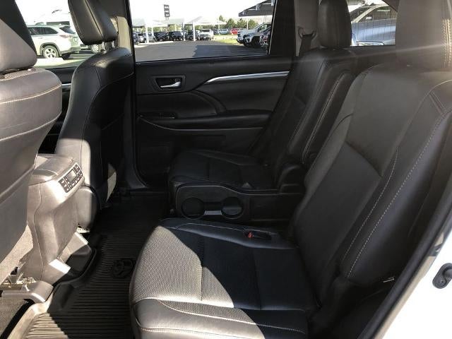 2018 Toyota Highlander Limited Platinum V6 AWD (Natl)