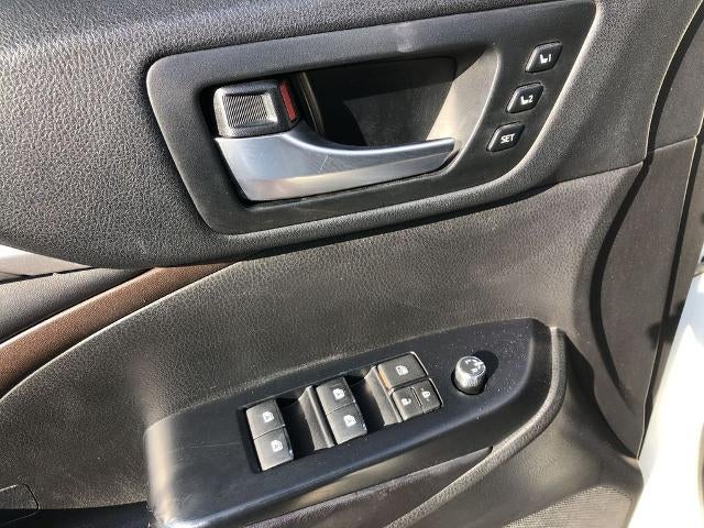 2018 Toyota Highlander Limited Platinum V6 AWD (Natl)