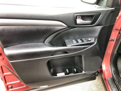 2019 Toyota Highlander SE V6 AWD (Natl)