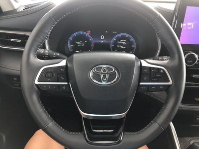 2024 Toyota Highlander Limited AWD (Natl)