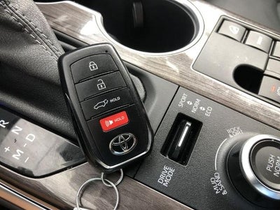 2024 Toyota Highlander Limited AWD (Natl)