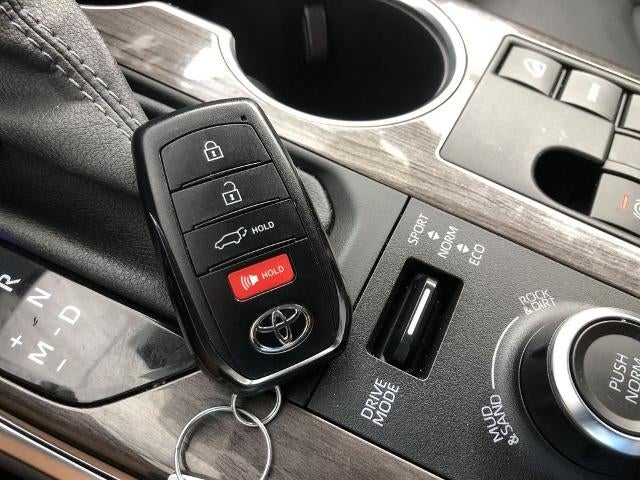 2024 Toyota Highlander Limited AWD (Natl)