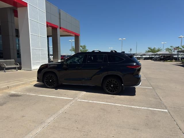 2023 Toyota Highlander XSE AWD (Natl)