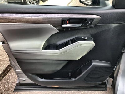 2024 Toyota Highlander Limited AWD (Natl)