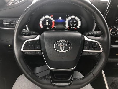 2025 Toyota Highlander XSE AWD (Natl)