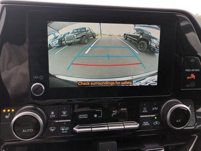 2025 Toyota Highlander XSE AWD (Natl)
