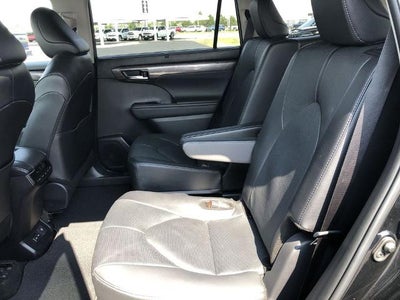2025 Toyota Highlander Limited AWD (Natl)