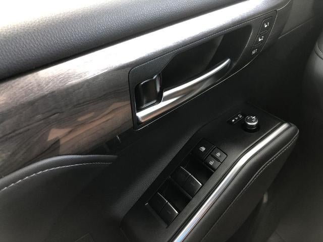 2025 Toyota Highlander Limited AWD (Natl)