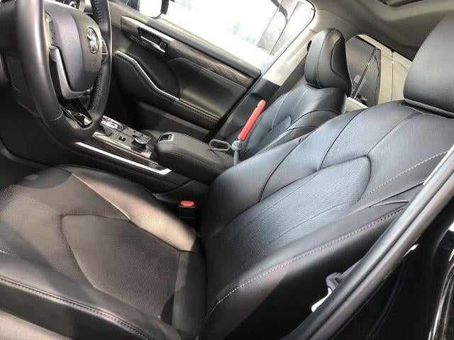 2025 Toyota Highlander Limited AWD (Natl)