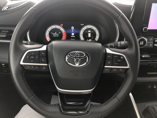 2025 Toyota Highlander XSE AWD (Natl)