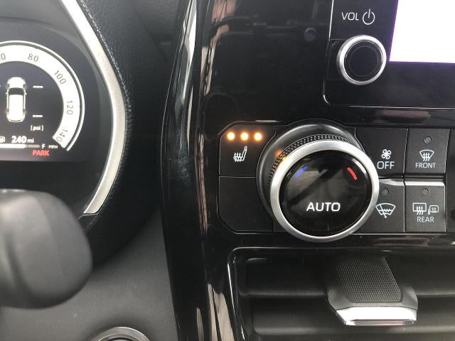 2025 Toyota Highlander XSE AWD (Natl)