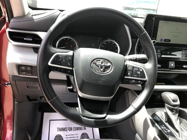 2023 Toyota Highlander XLE AWD (Natl)