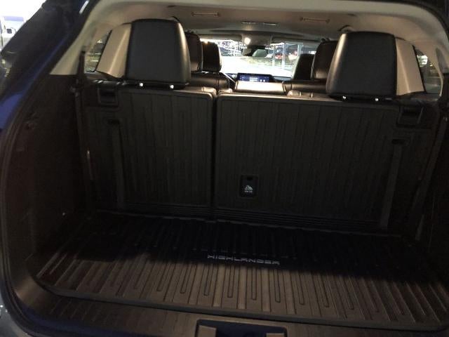 2023 Toyota Highlander Limited AWD (Natl)