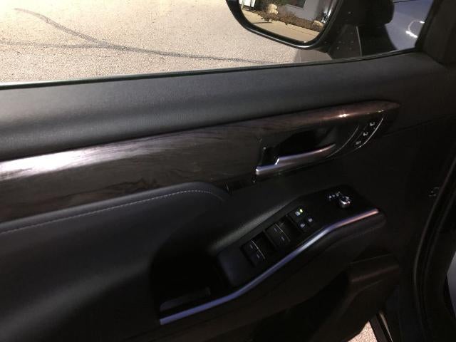 2023 Toyota Highlander Limited AWD (Natl)